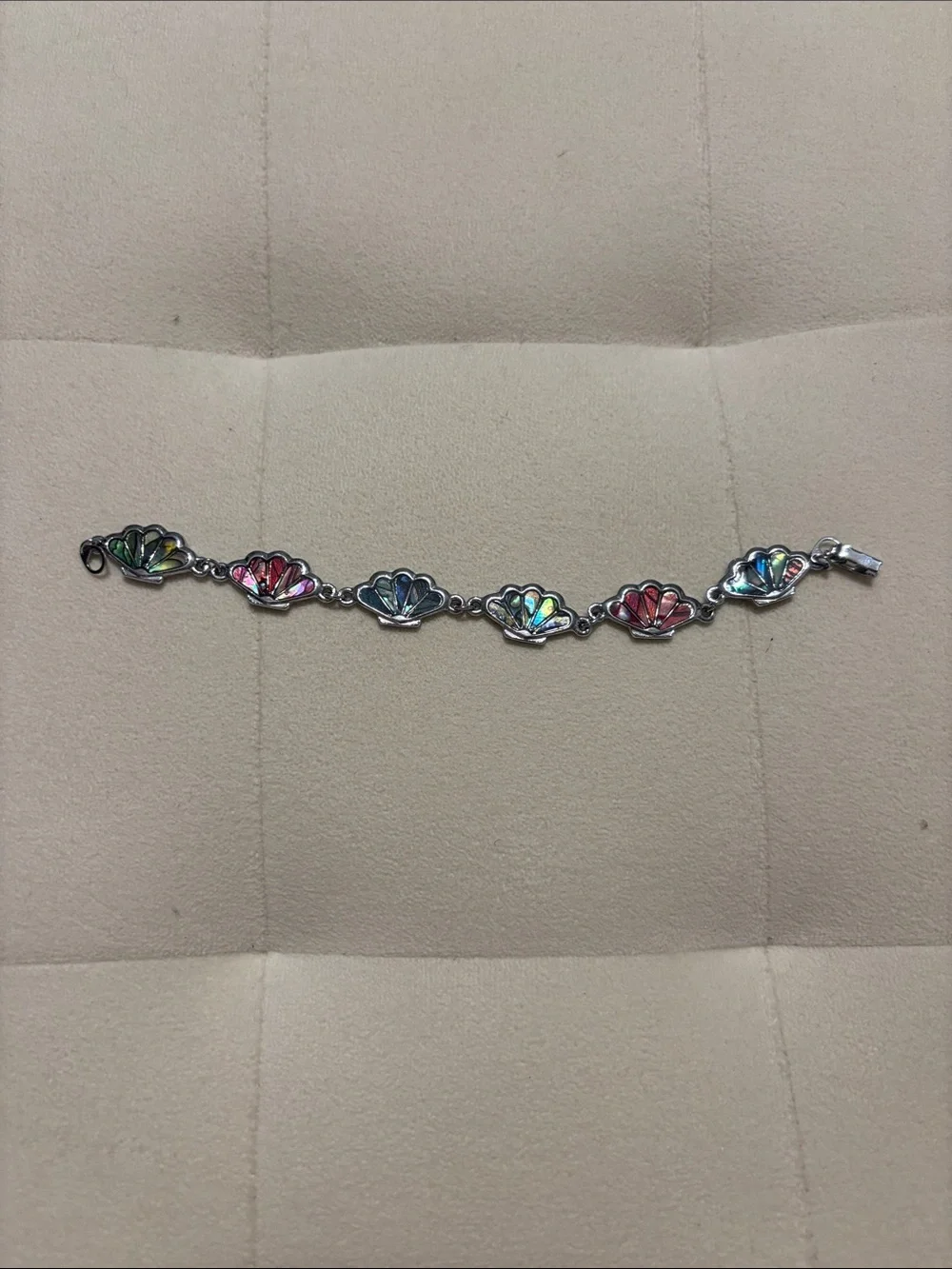 Multicolor Shell Link Bracelet - Silver Tone Women’s Jewelry